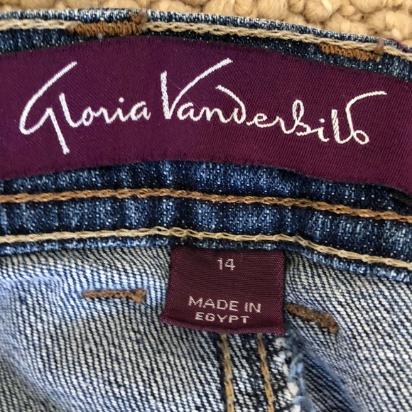 This is a cancelled listing - Picture 4 of 8